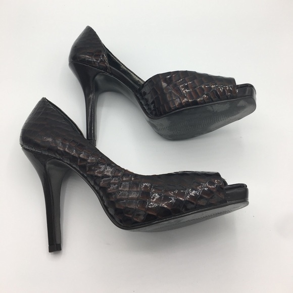 JESSICA SIMPSON brown croc patent leather heels - Picture 1 of 8